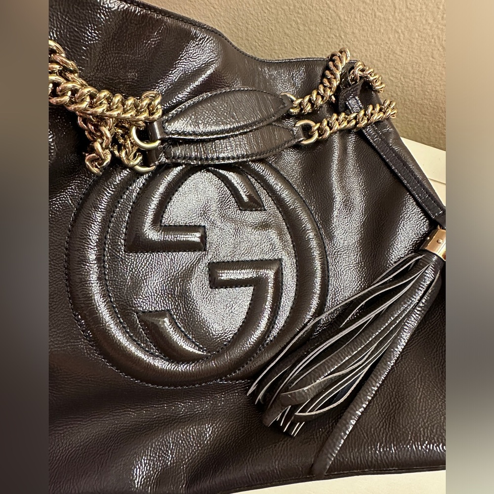LIKE NEW🔥GUCCI SOHO🔥Deep blue navy almost black vernice naplak patent chain tote